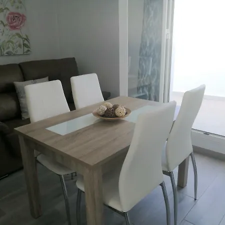 Piso Con Terraza Y Vistas Espectaculares Apartment